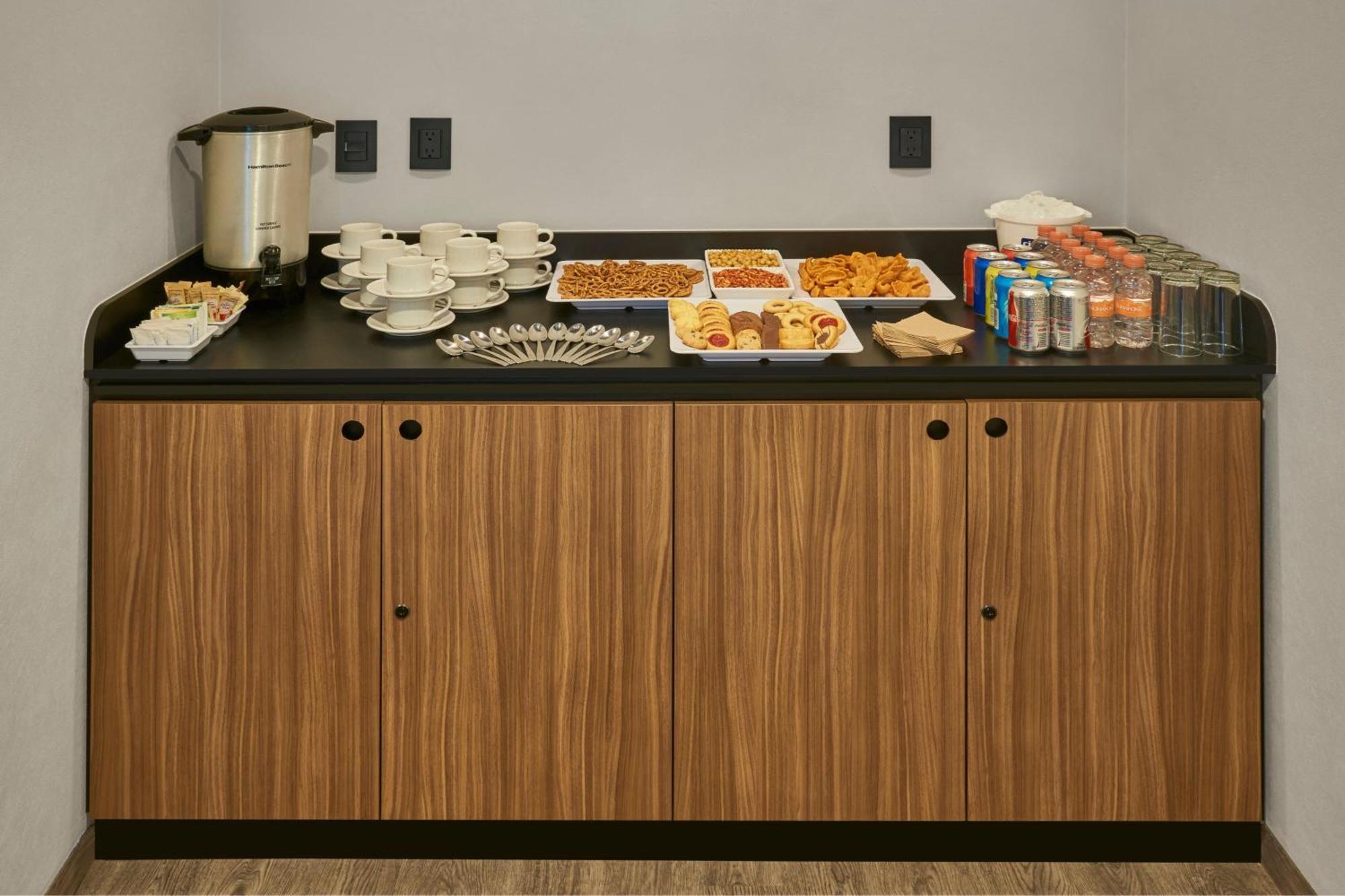 City Express Plus By Marriott Tampico Exterior photo