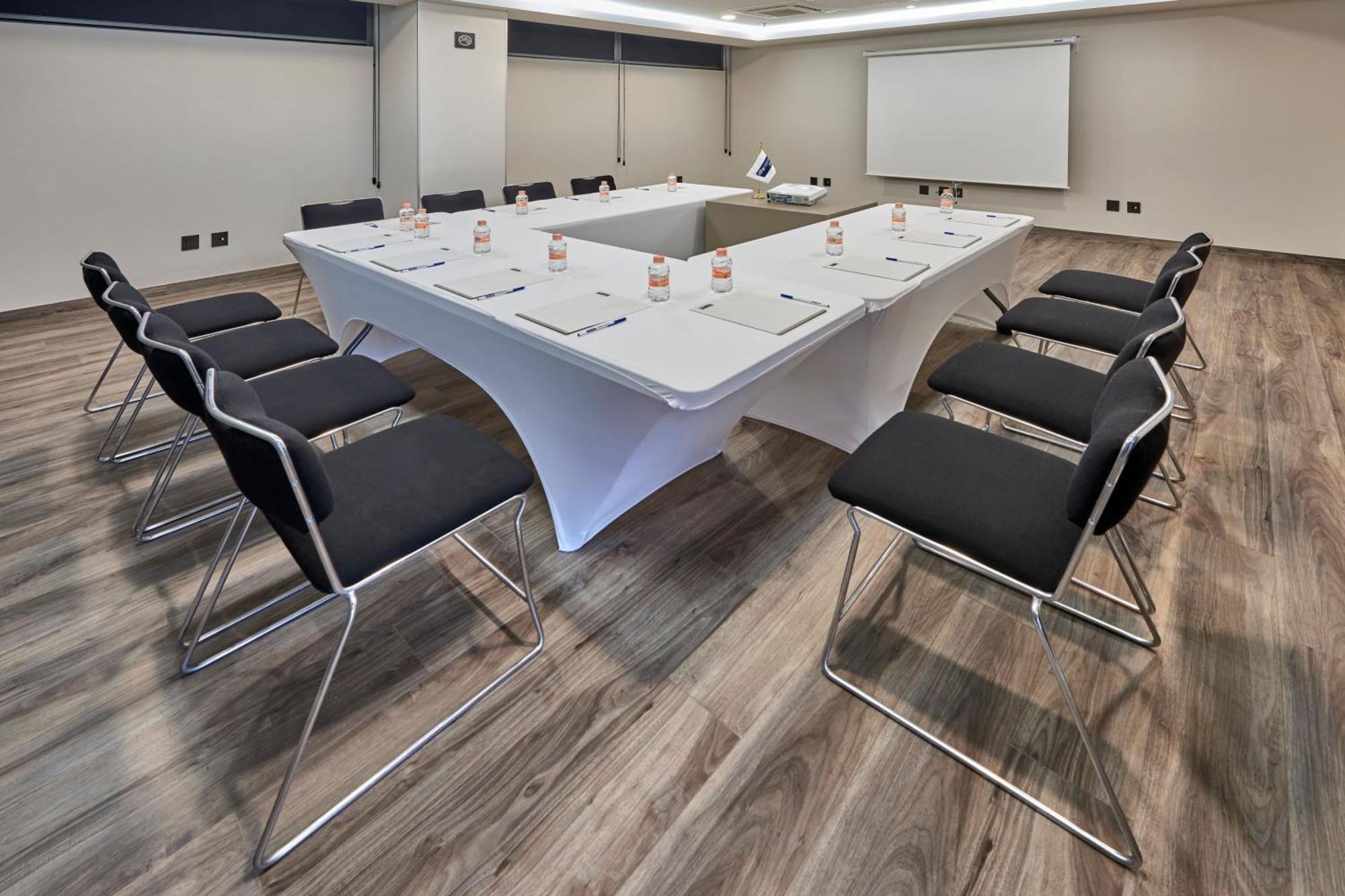 City Express Plus By Marriott Tampico Exterior photo