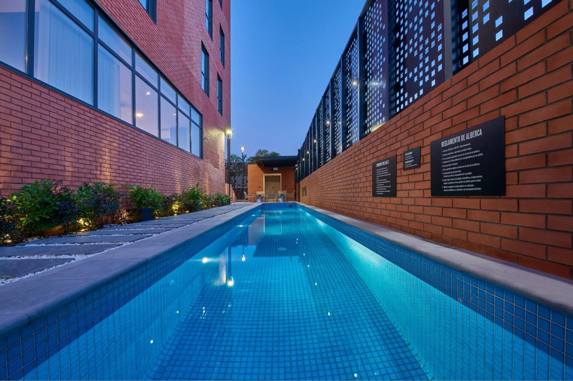 City Express Plus By Marriott Tampico Exterior photo