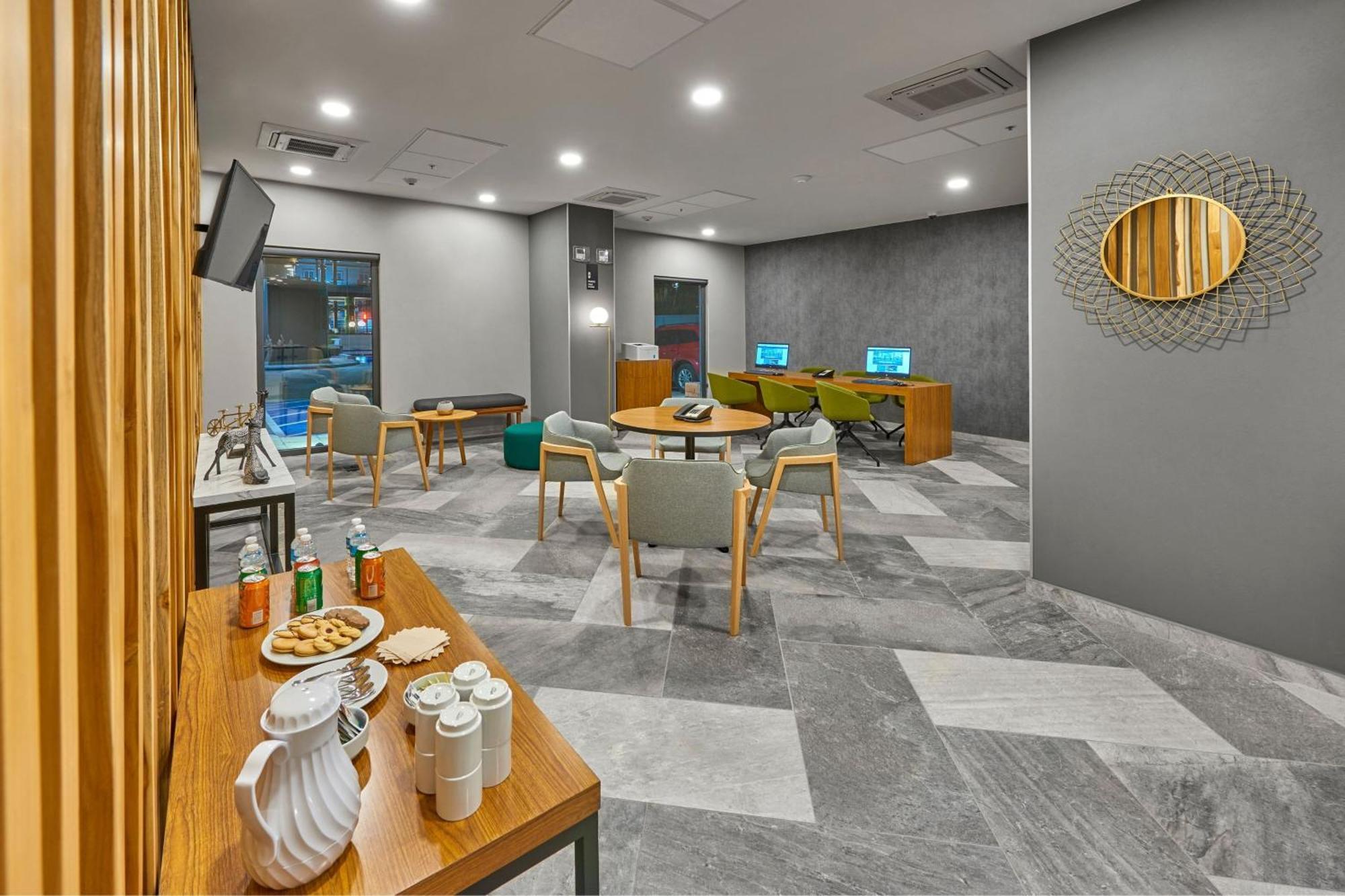 City Express Plus By Marriott Tampico Exterior photo