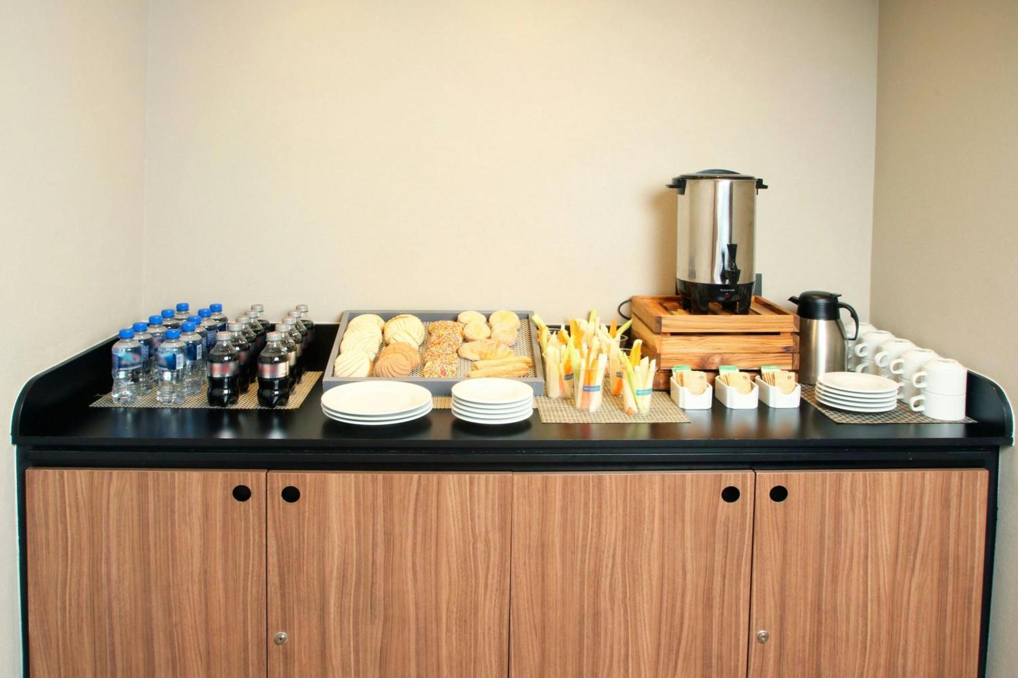 City Express Plus By Marriott Tampico Exterior photo